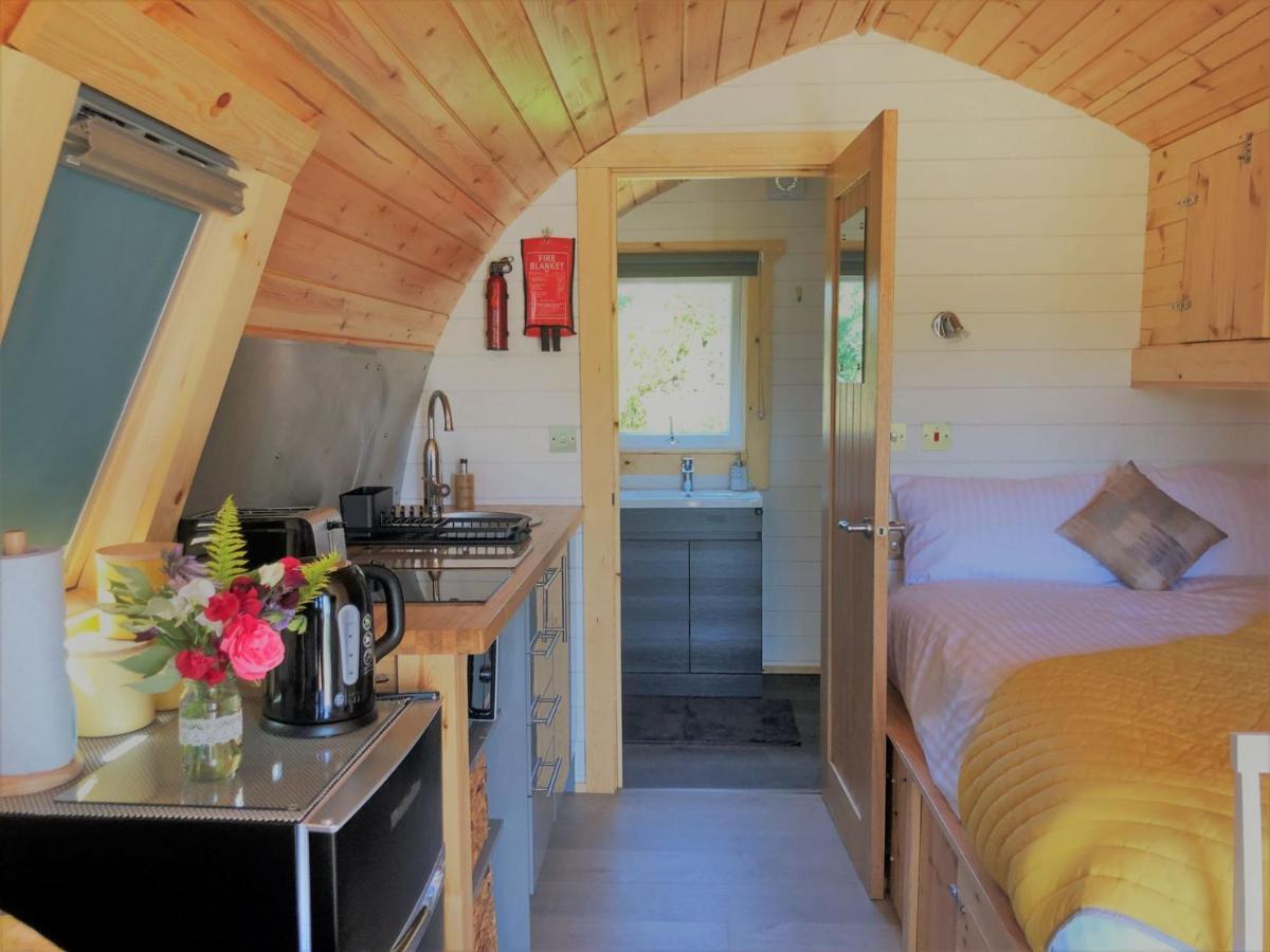 Вилла Burnbank Glamping Pod Acharacle Экстерьер фото